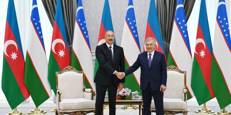 İlham Əliyevdən Şavkat Mirziyoyevə MƏKTUB