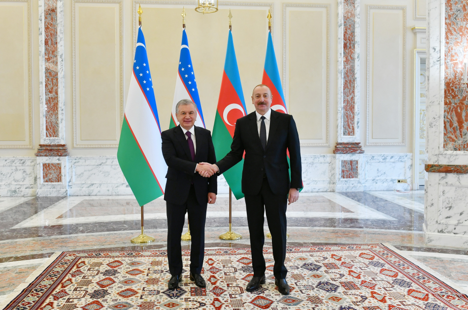 İlham Əliyev Şavkat Mirziyoyevə TƏŞƏKKÜR ETDİ