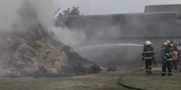 Bərdədə ot tayasında yanğın baş verib