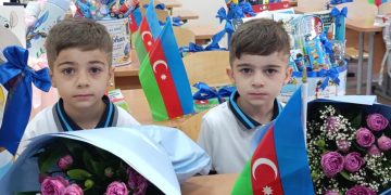 Xankəndidə məktəb həyatı ilə tanış olan əkiz qardaşlar – REPORTAJ