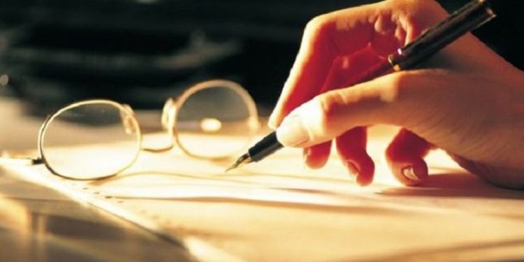 Söyüşsüz, amma sərt sözlər – Yerinə oturan statuslar