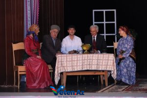 3763aec8-85aa-44a8-ab6a-a655409ca0d4-300x200 Lənkəran Dövlət Dram Teatrında “Çinarənin elçiləri” tamaşasının premyerası keçirilib