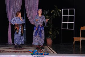 6aca2dab-661a-450f-bf01-c1b32950a978-300x200 Lənkəran Dövlət Dram Teatrında “Çinarənin elçiləri” tamaşasının premyerası keçirilib