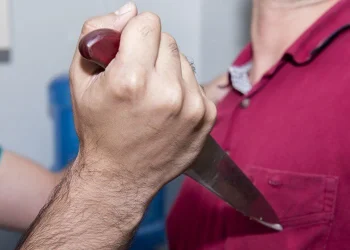 Bakıda 15 yaşlı oğlan bıçaqlandı – Xəstəxanaya yerləşdirildi