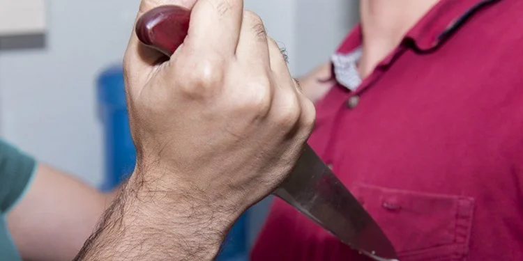 Bakıda 15 yaşlı oğlan bıçaqlandı – Xəstəxanaya yerləşdirildi