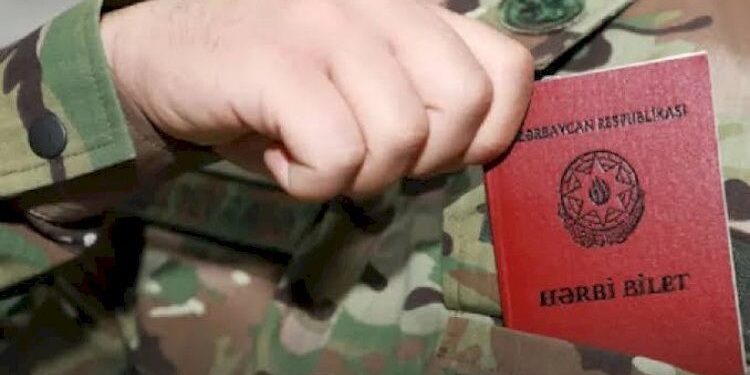 Əsgərliyə aparıldığı üçün 200 min manat tələb edir – Məhkəmə