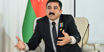 Azərbaycanın Milli Qəhrəmanı Gürcüstanda saxlanılıb